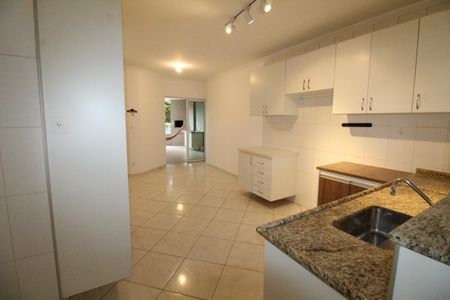Apartamento para alugar com 200m², 4 quartos e 3 vagasCozinha