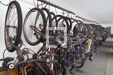 Apartamento à venda com 97m², 3 quartos e 1 vaga Apartamento à venda com 97m², 3 quartos e 1 vagaBicicletário