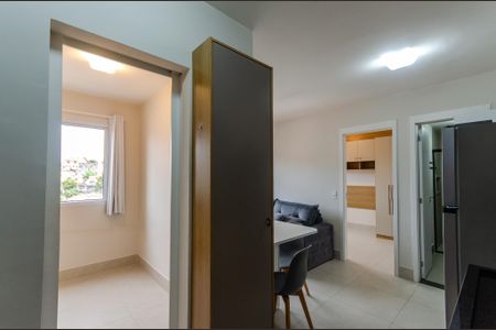 Apartamento à venda com 34m², 2 quartos e sem vaga Apartamento à venda com 34m², 2 quartos e sem vagaCorredor