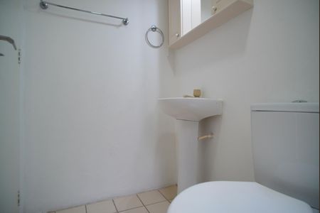 Apartamento à venda com 46m², 2 quartos e 1 vagaBanheiro Corredor