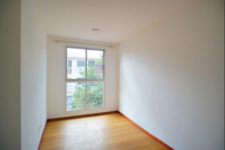 Sala de apartamento à venda com 2 quartos, 46m² em Passo das Pedras, Porto Alegre