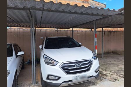 Apartamento à venda com 46m², 2 quartos e 1 vagaBox 19