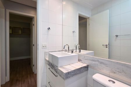 Apartamento à venda com 102m², 3 quartos e 2 vagasBanheiro Social
