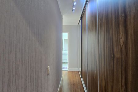 Apartamento à venda com 102m², 3 quartos e 2 vagasCloset - Suíte 