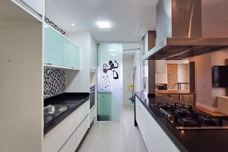 Apartamento à venda com 102m², 3 quartos e 2 vagasCozinha