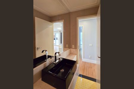 Apartamento à venda com 102m², 3 quartos e 2 vagasLavabo