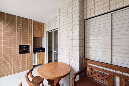 Apartamento à venda com 102m², 3 quartos e 2 vagasSacada