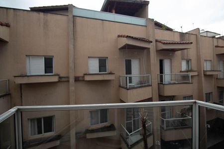 Casa de condomínio à venda com 229m², 3 quartos e 2 vagasVaranda