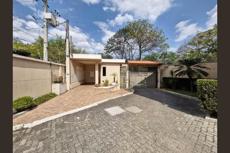 Casa de condomínio à venda com 229m², 3 quartos e 2 vagasÁrea comum