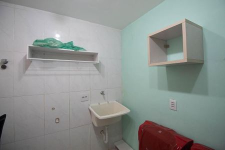 Casa de condomínio à venda com 229m², 3 quartos e 2 vagasQuarto 2