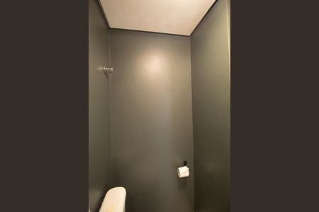 Casa de condomínio à venda com 229m², 3 quartos e 2 vagasLavabo