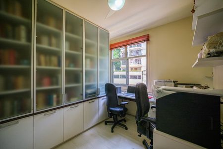 Apartamento à venda com 122m², 4 quartos e 2 vagas Apartamento à venda com 122m², 4 quartos e 2 vagasQuarto 4