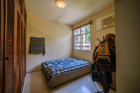 Apartamento à venda com 122m², 4 quartos e 2 vagas Apartamento à venda com 122m², 4 quartos e 2 vagasQuarto Suite