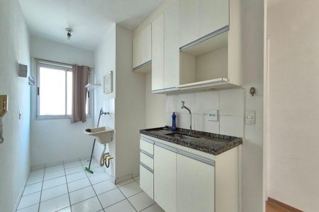 Apartamento para alugar com 55m², 2 quartos e 1 vagaCozinha 