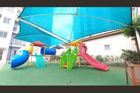 Apartamento para alugar com 55m², 2 quartos e 1 vagaÁrea comum - Playground