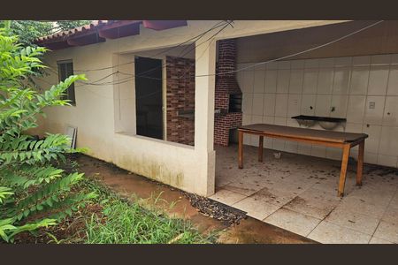 Casa para alugar com 3 quartos, 130m² em Condomínio Rio Branco, Goiânia