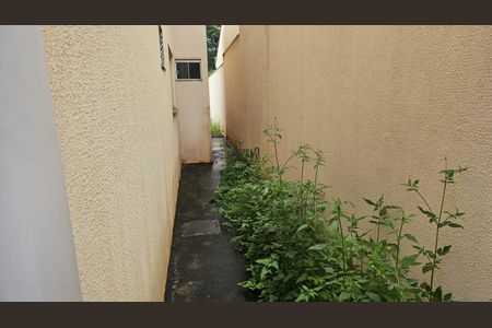 Casa para alugar com 3 quartos, 130m² em Condomínio Rio Branco, Goiânia