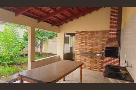 Casa para alugar com 3 quartos, 130m² em Condomínio Rio Branco, Goiânia