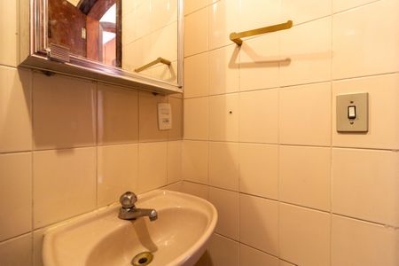 Banheiro de apartamento para alugar com 1 quarto, 45m² em Jardim Paulista, São Paulo