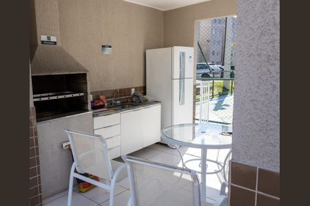 Apartamento para alugar com 48m², 2 quartos e 1 vaga Apartamento para alugar com 48m², 2 quartos e 1 vagaÁrea comum - Churrasqueira
