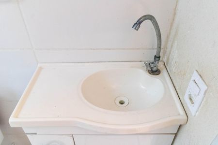 Apartamento para alugar com 48m², 2 quartos e 1 vaga Apartamento para alugar com 48m², 2 quartos e 1 vagaBanheiro