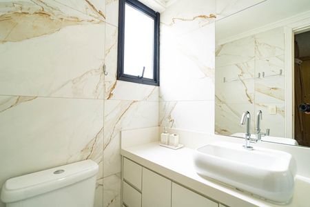 Apartamento para alugar com 60m², 2 quartos e 1 vagaBanheiro da Suíte 1