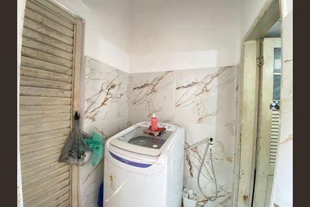 Casa à venda com 60m², 2 quartos e sem vaga