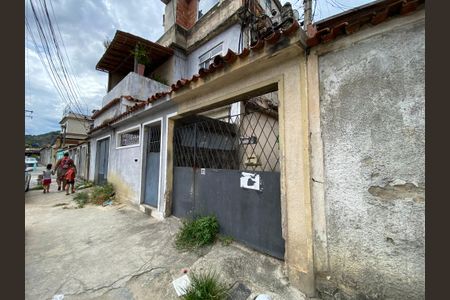 Casa à venda com 60m², 2 quartos e sem vaga