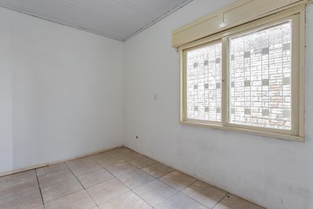 Casa para alugar com 80m², 2 quartos e 2 vagasSala