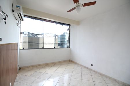 Casa de condomínio para alugar com 57m², 2 quartos e 2 vagasQuarto 2