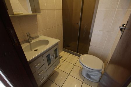 Casa de condomínio para alugar com 57m², 2 quartos e 2 vagasBanheiro Social