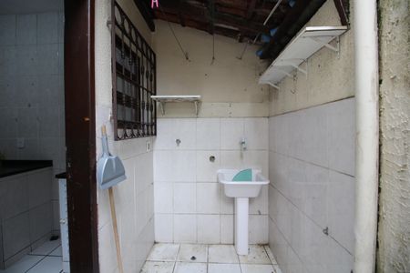 Casa de condomínio para alugar com 57m², 2 quartos e 2 vagasÁrea de Serviço