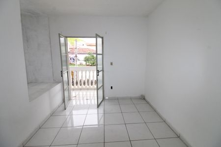 Casa para alugar com 100m², 2 quartos e 1 vagaQuarto