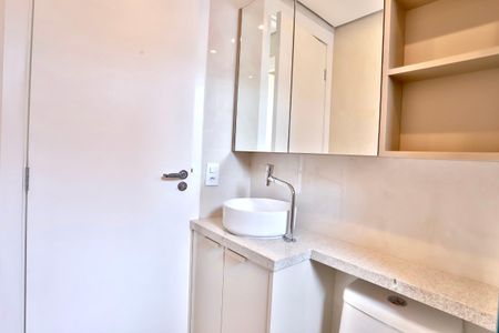 Apartamento para alugar com 42m², 2 quartos e sem vagaBanheiro