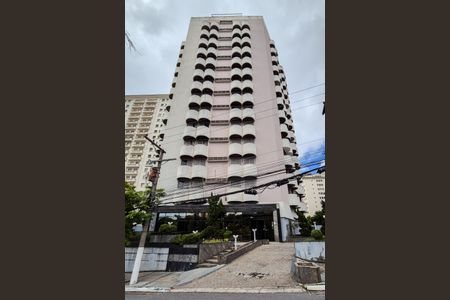 Studio para alugar com 40m², 1 quarto e 1 vaga Studio para alugar com 40m², 1 quarto e 1 vagaFachada e portaria