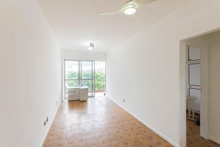 Sala de apartamento à venda com 1 quarto, 51m² em Grajaú, Rio de Janeiro