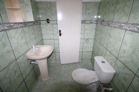 Casa para alugar com 115m², 3 quartos e 2 vagasBanheiro