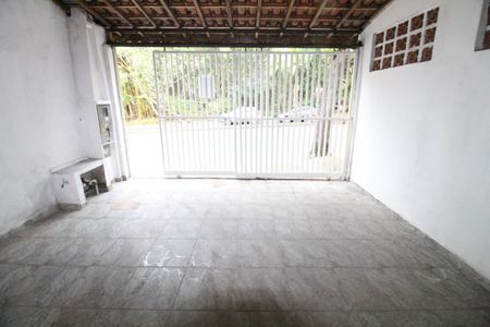 Casa para alugar com 115m², 3 quartos e 2 vagasGaragem