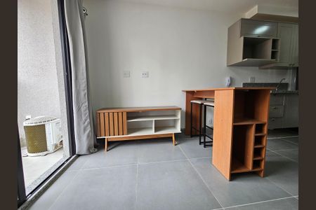 Sala/Cozinha de kitnet/studio para alugar com 1 quarto, 26m² em Jardim das Acacias, São Paulo