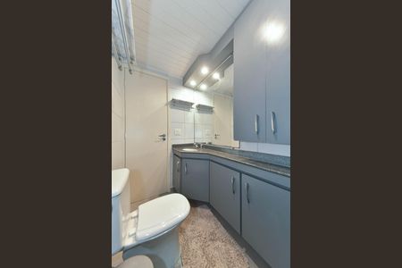 Apartamento para alugar com 133m², 3 quartos e 3 vagas Apartamento para alugar com 133m², 3 quartos e 3 vagasBanheiro Social