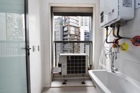Apartamento para alugar com 68m², 1 quarto e 1 vagalavanderia