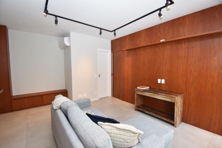 Sala de estar de apartamento para alugar com 1 quarto, 317m² em Sumarezinho, São Paulo