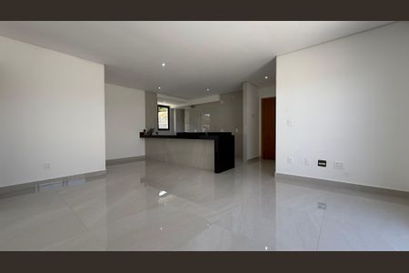 Apartamento à venda com 3 quartos, 93m² em Palmeiras, Belo Horizonte