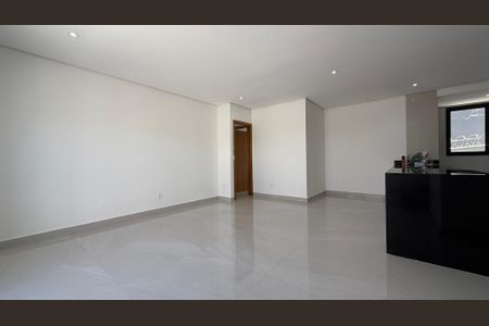Apartamento à venda com 3 quartos, 93m² em Palmeiras, Belo Horizonte