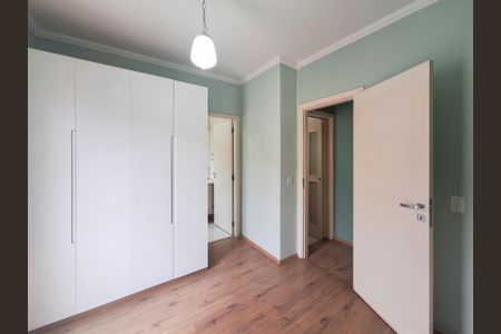 Casa de condomínio à venda com 250m², 3 quartos e 3 vagasQuarto 1