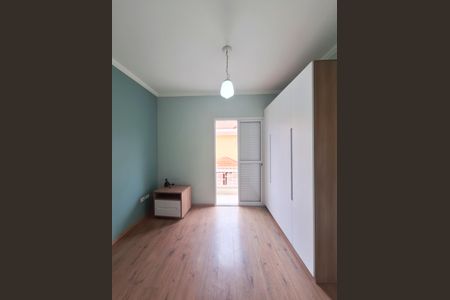 Casa de condomínio à venda com 250m², 3 quartos e 3 vagasQuarto 1