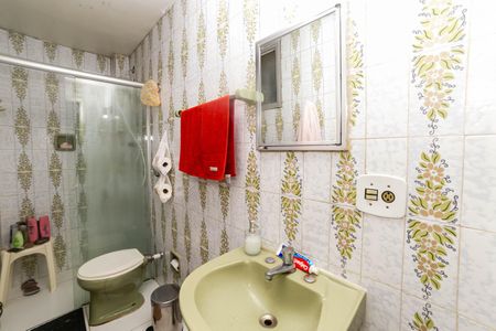 Apartamento à venda com 86m², 2 quartos e 1 vaga Apartamento à venda com 86m², 2 quartos e 1 vagaBanheiro da Suíte