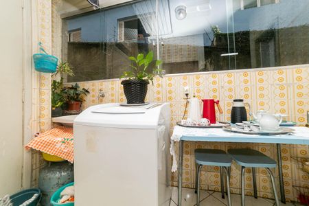 Apartamento à venda com 86m², 2 quartos e 1 vaga Apartamento à venda com 86m², 2 quartos e 1 vagaÁrea de Serviço