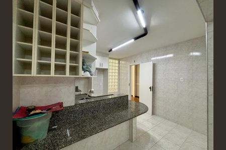 Apartamento à venda com 150m², 3 quartos e 1 vaga Apartamento à venda com 150m², 3 quartos e 1 vagaCozinha