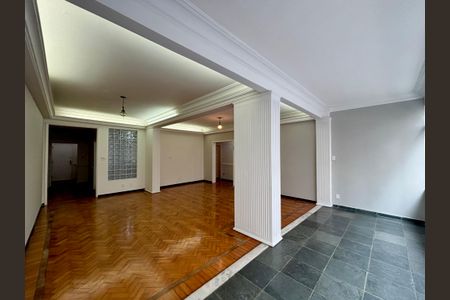 Apartamento à venda com 150m², 3 quartos e 1 vaga Apartamento à venda com 150m², 3 quartos e 1 vagaSala